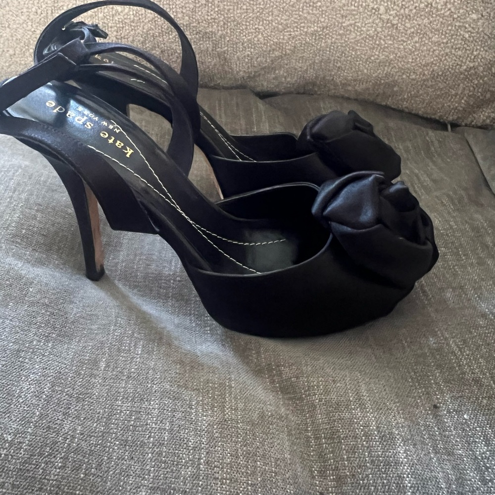 Kate Spade Black Satin Peep Toe Heels with Rose Accent - Picture 2 of 7